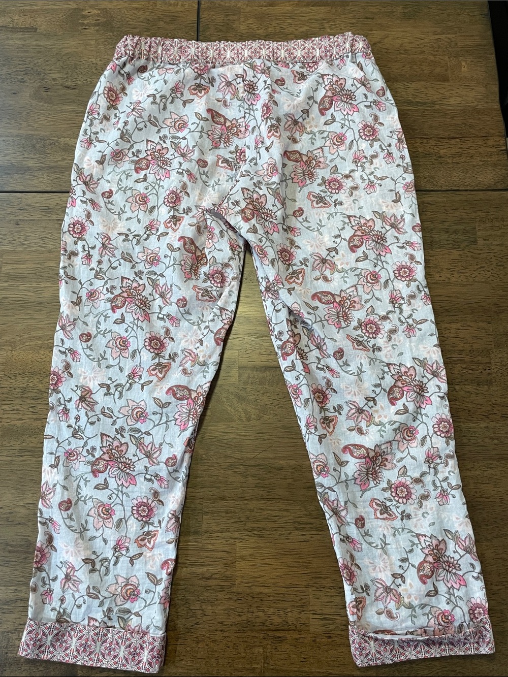 Sundance Catalog Pink Floral Lounge Pants with Red Accents size XS - Picture 2 of 7